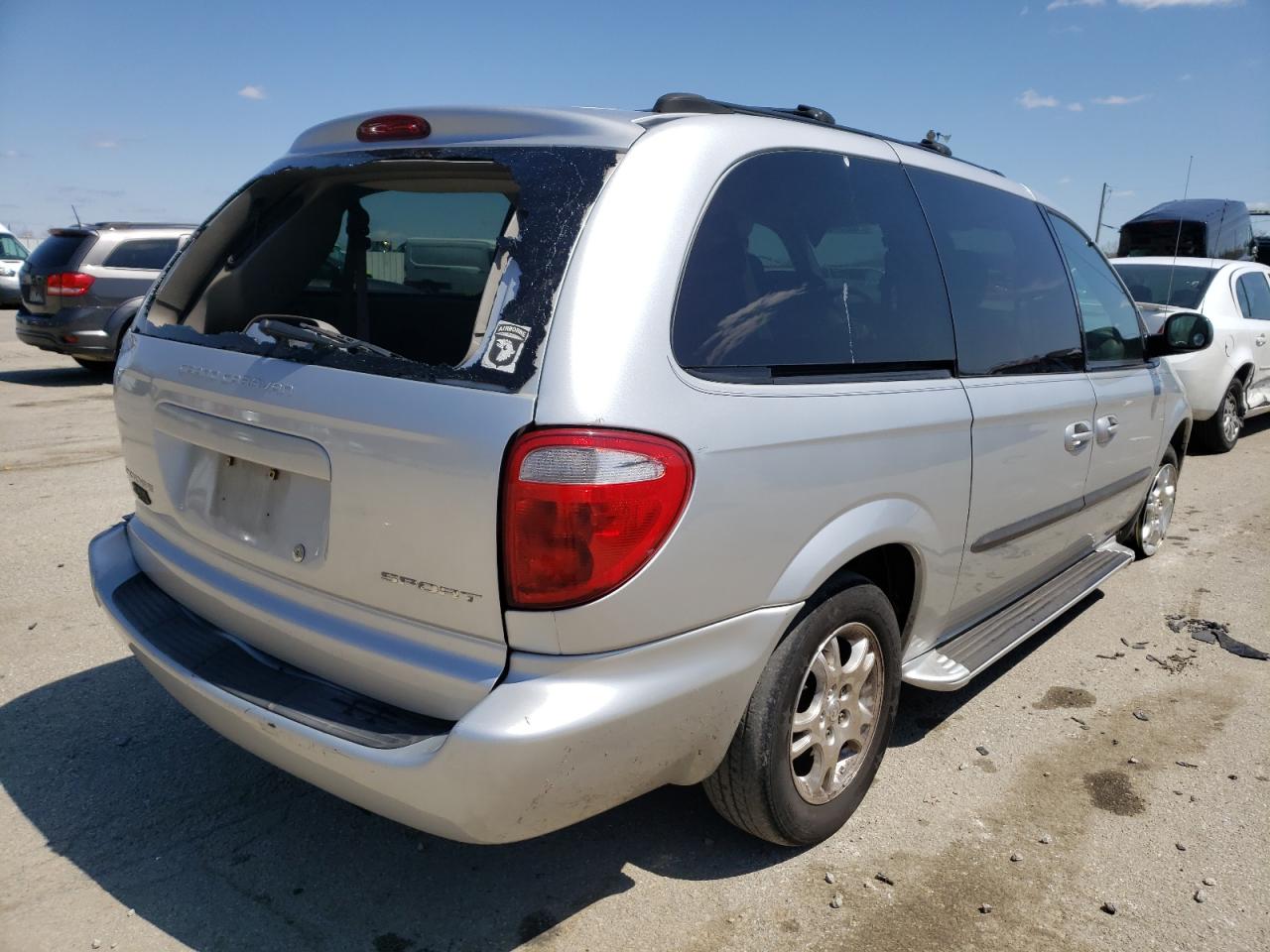 Photo 4 from auction – 2003 DODGE GRAND CARA with VIN 2D4GP44L93R220918