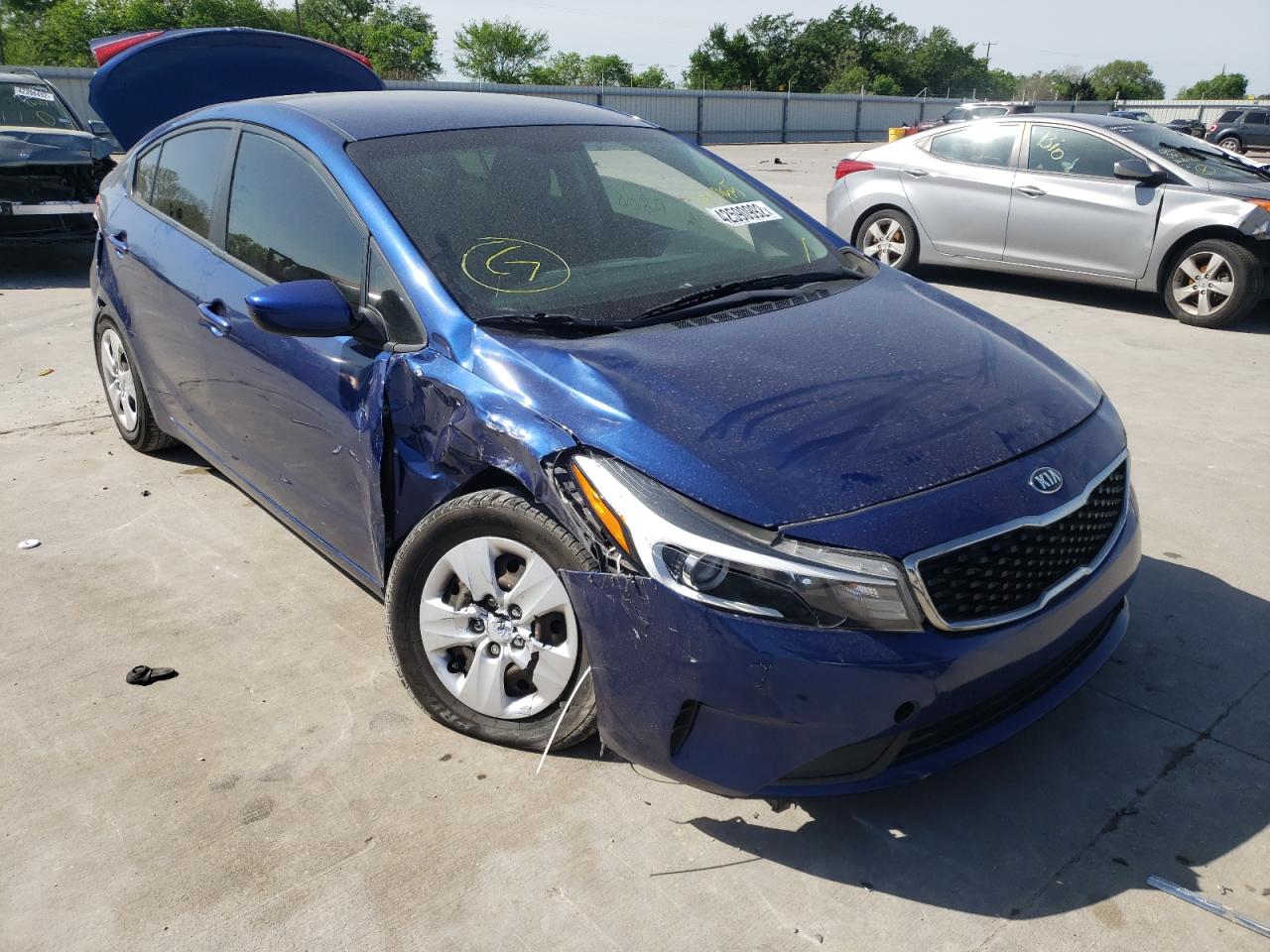 Photo 1 from auction – 2017 KIA FORTE LX with VIN 3KPFK4A73HE143955