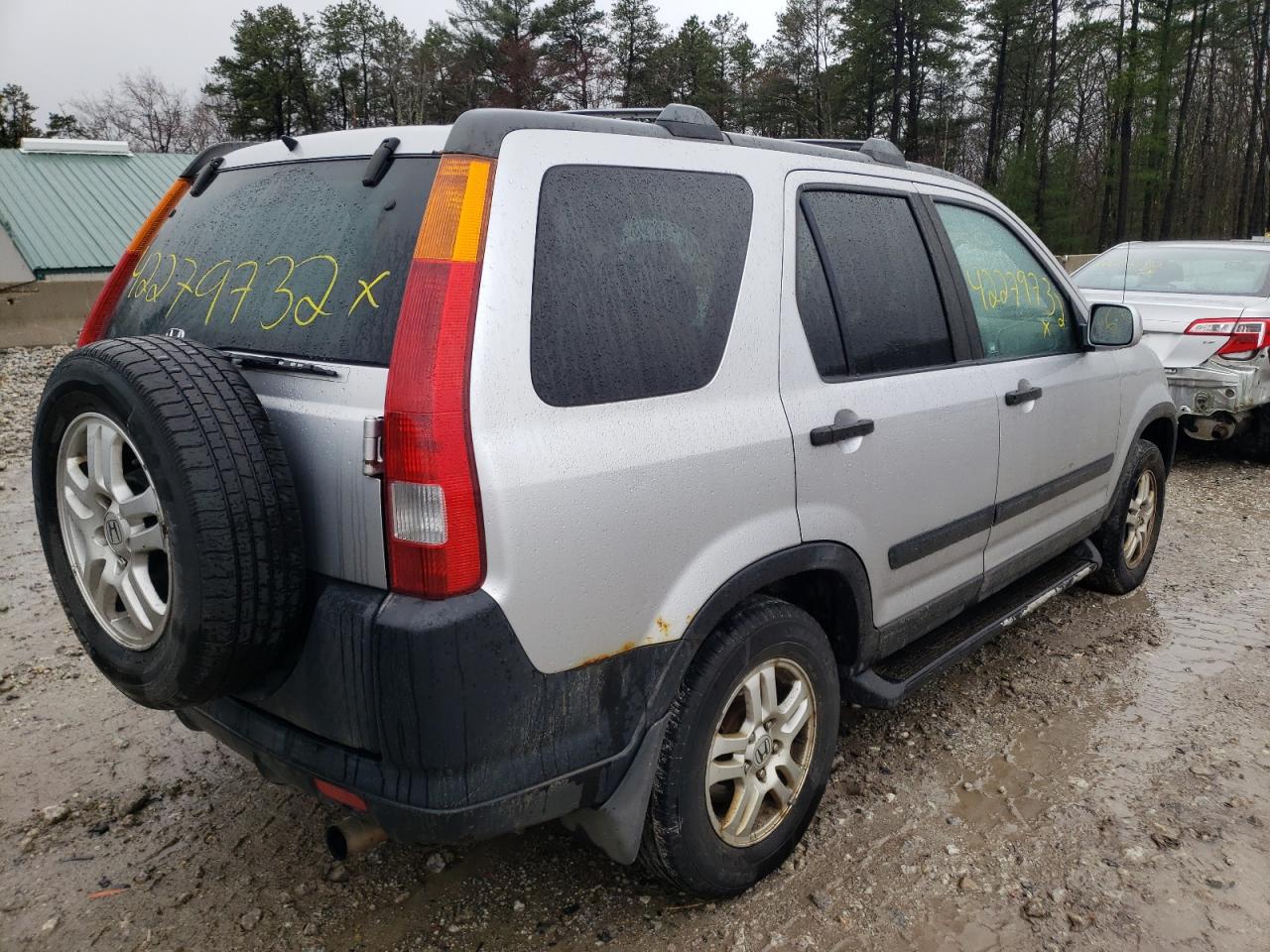 Photo 4 from auction – 2002 HONDA CR-V EX with VIN JHLRD788X2C011932