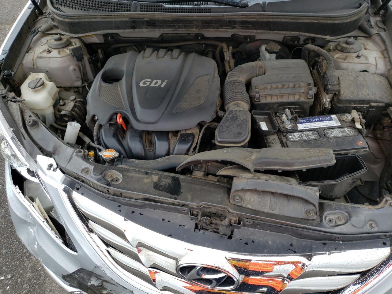 Photo 7 from auction – 2012 HYUNDAI SONATA SE with VIN 5NPEC4AC3CH337539
