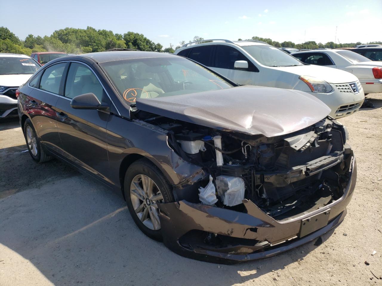 Photo 1 from auction – 2016 HYUNDAI SONATA SE with VIN 5NPE24AF3GH268113