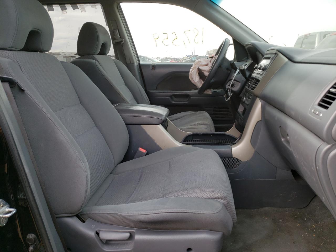 Photo 5 from auction – 2007 HONDA PILOT EX with VIN 5FNYF18467B022675