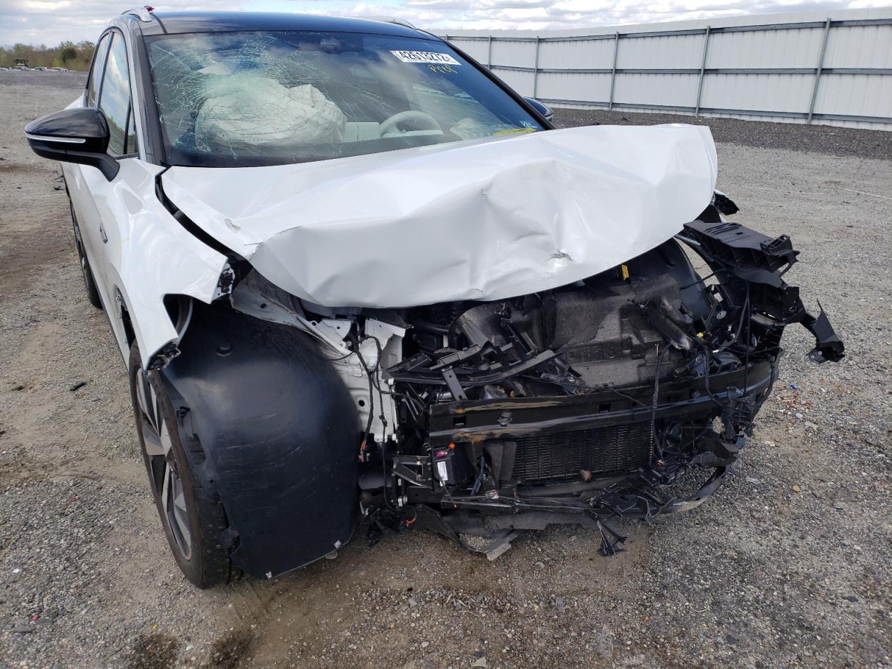 Photo 9 from auction – 2021 VOLKSWAGEN ID.4 FIRST with VIN WVGDMPE27MP009229