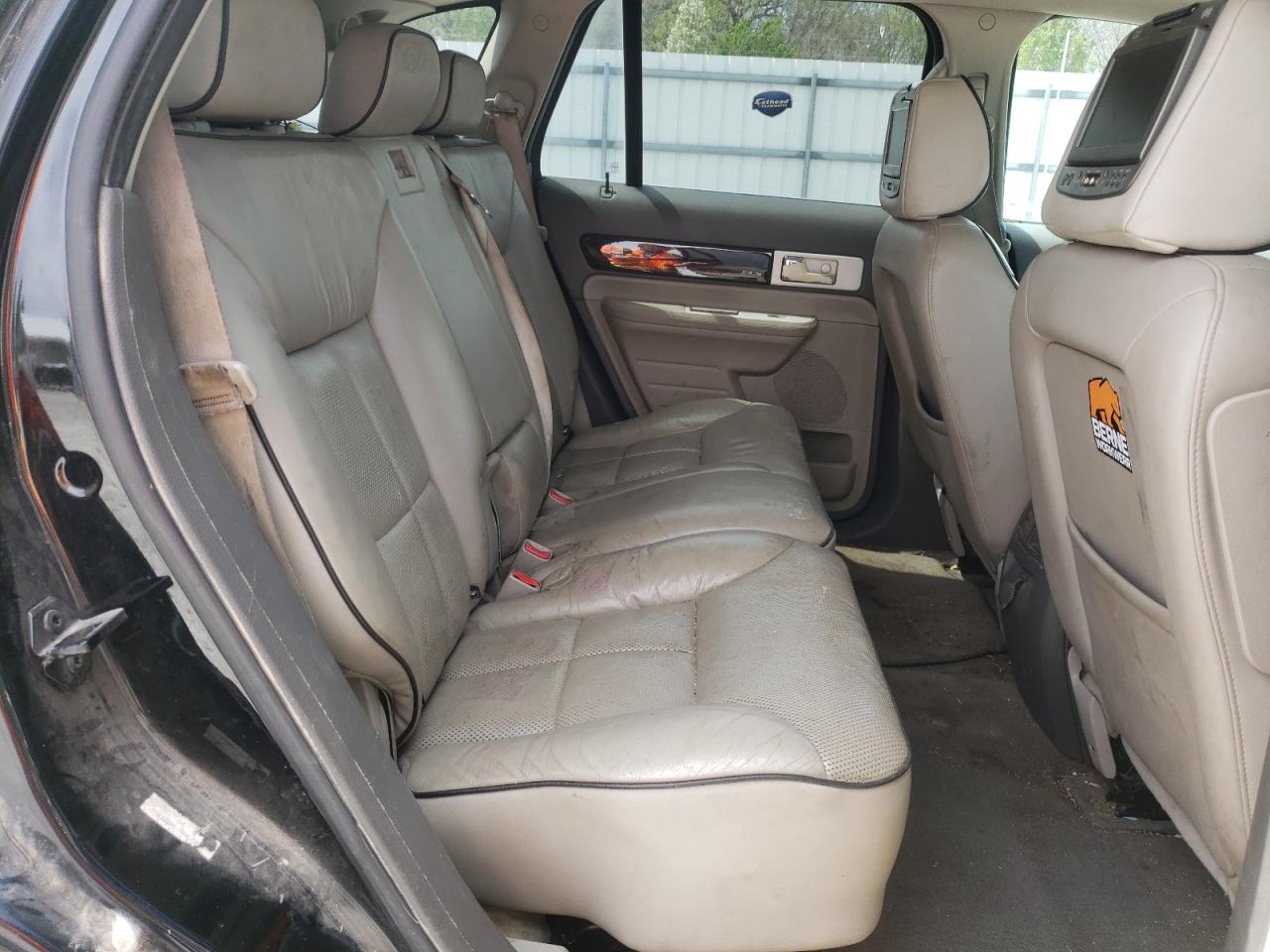 Photo 6 from auction – 2009 LINCOLN MKX with VIN 2LMDU88C89BJ06937