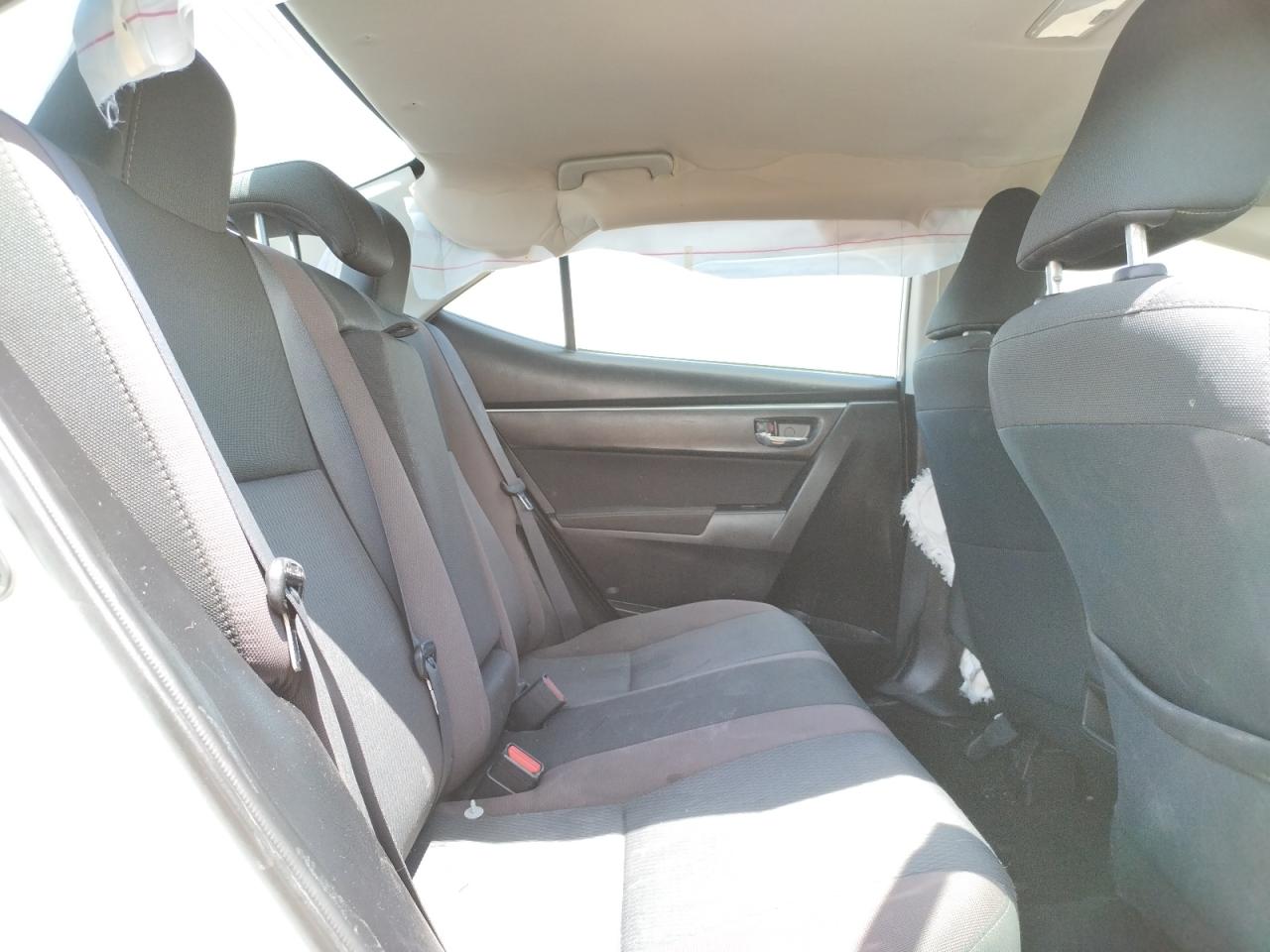 Photo 6 from auction – 2018 TOYOTA COROLLA L with VIN 5YFBURHE3JP744622