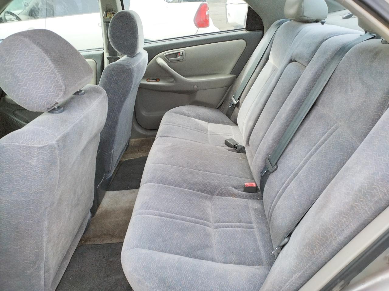 Photo 6 from auction – 2000 TOYOTA CAMRY CE with VIN JT2BF22K0Y0284882