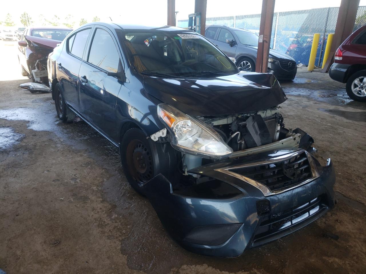 NISSAN VERSA S 2015 with VIN 3N1CN7AP5FL806479 - Photo from auction
