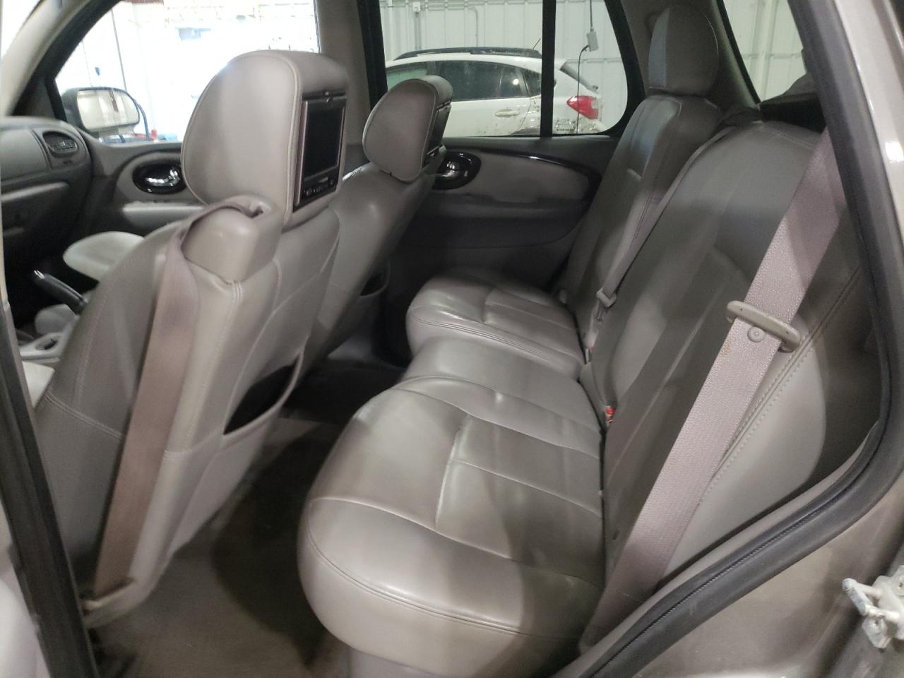 Photo 6 from auction – 2007 BUICK RAINIER CX with VIN 5GADT13S372246584