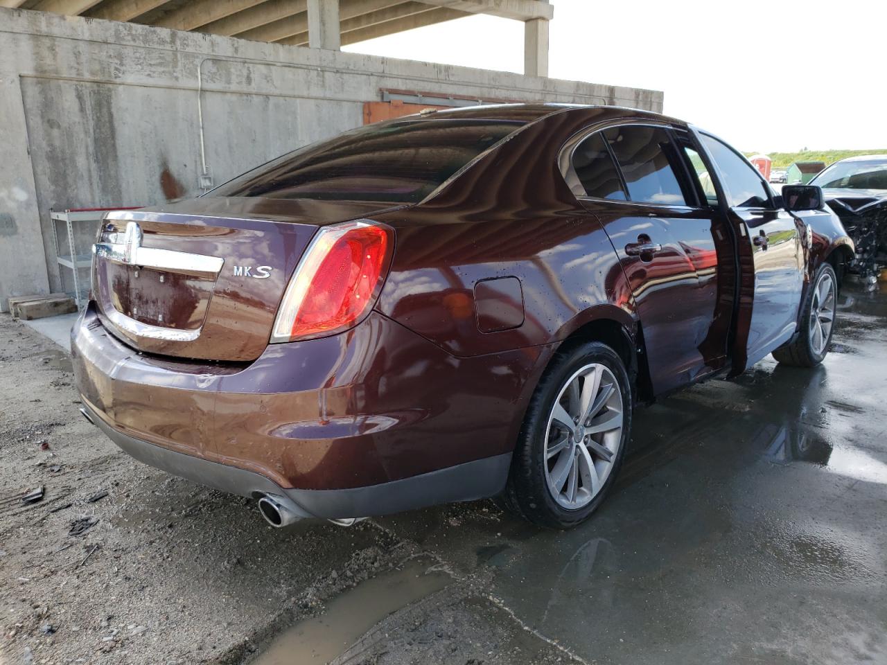 Photo 4 from auction – 2009 LINCOLN MKS with VIN 1LNHM93R09G621454