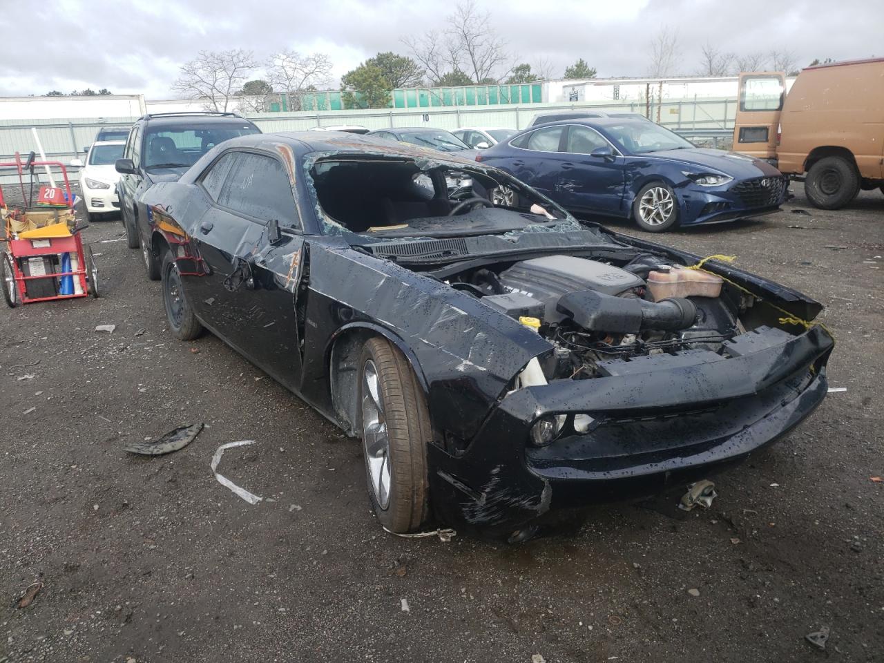 DODGE CHALLENGER 2016 with VIN 2C3CDZBT7GH279468 - Photo from auction