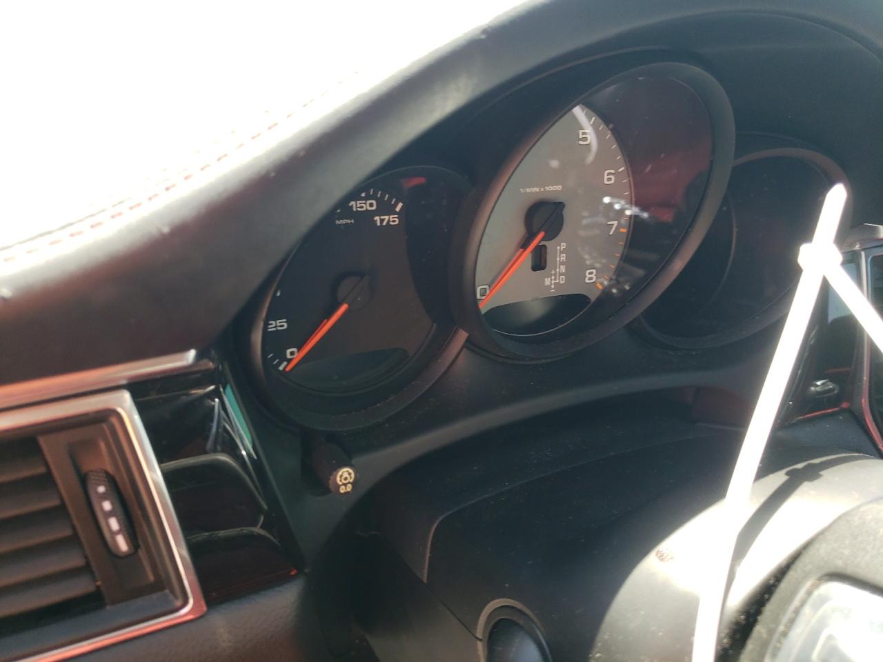 Photo 8 from auction – 2018 PORSCHE MACAN S with VIN WP1AB2A5XJLB32167