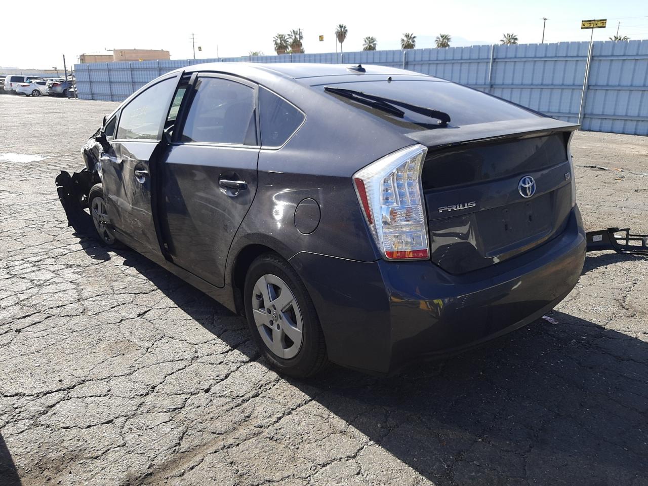 Photo 3 from auction – 2011 TOYOTA PRIUS with VIN JTDKN3DU0B1467330