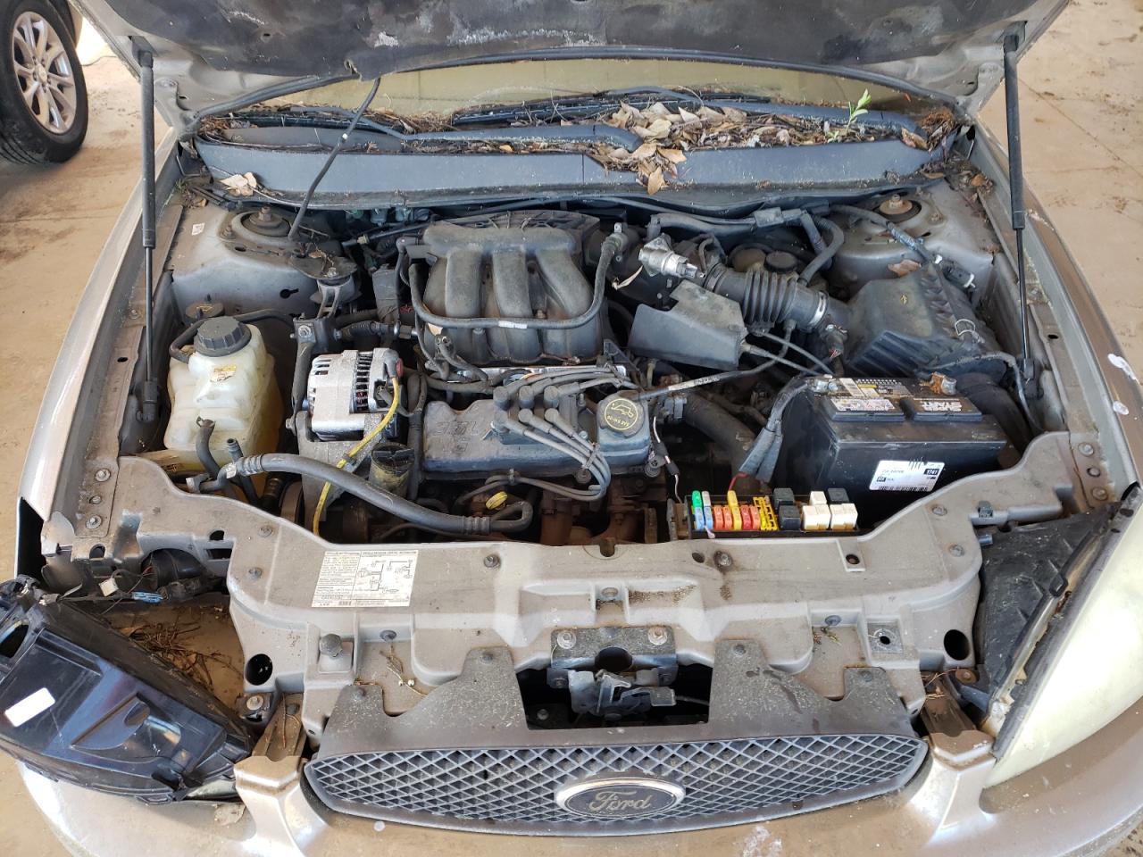 Photo 7 from auction – 2004 FORD TAURUS SE with VIN 1FAHP53U64G110001