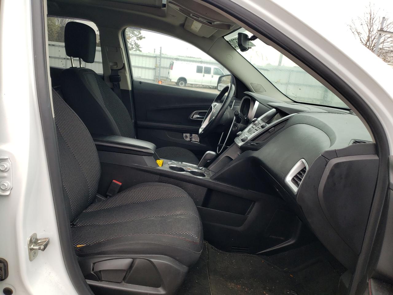 Photo 5 from auction – 2014 CHEVROLET EQUINOX LT with VIN 2GNALBEK9E6333286