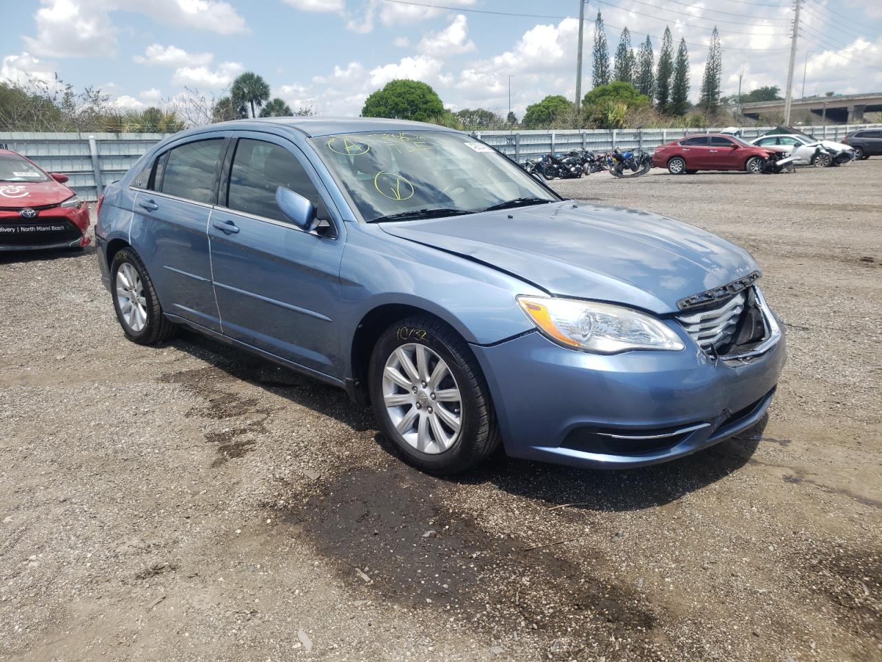 CHRYSLER 200 TOURIN 2011 with VIN 1C3BC1FG2BN545489 - Photo from auction