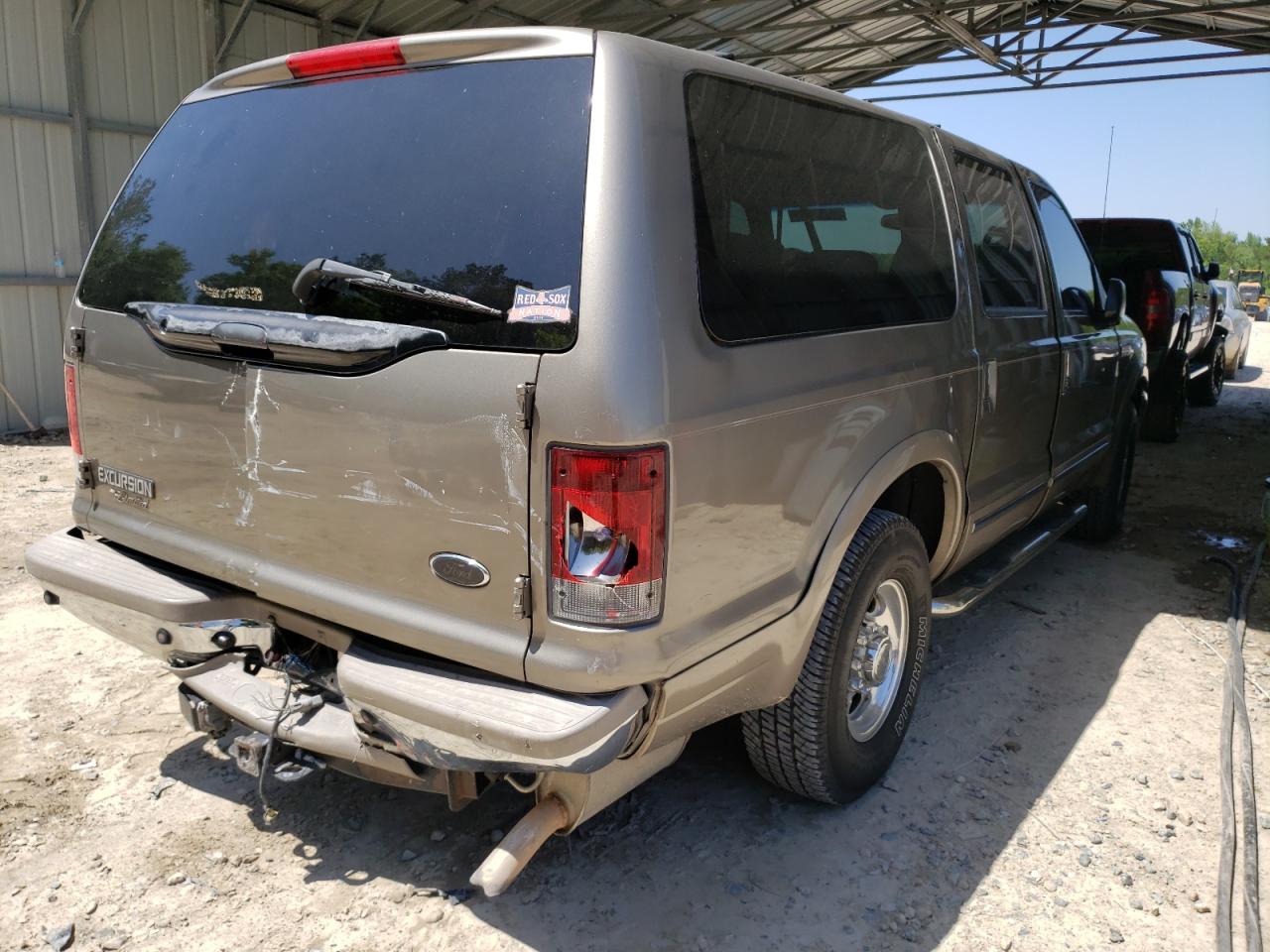 Photo 4 from auction – 2002 FORD EXCURSION with VIN 1FMNU42L12EA47791
