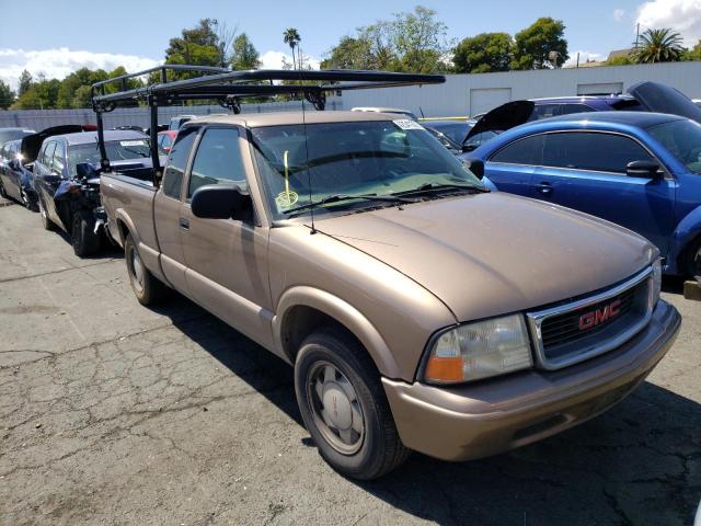 GMC SONOMA 2002 with VIN 1GTCS19W028179844 - Photo from auction