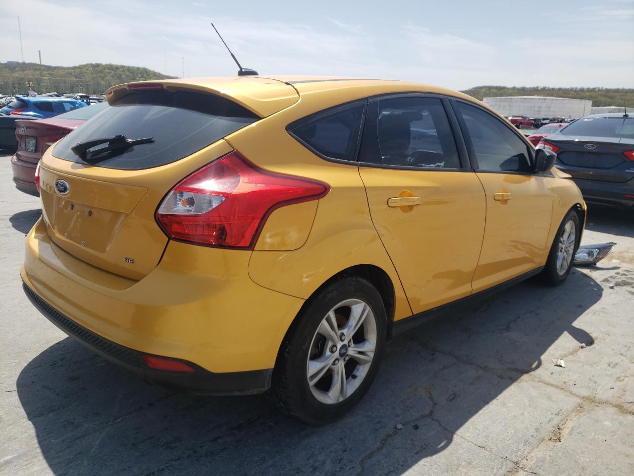 Photo 4 from auction – 2012 FORD FOCUS SE with VIN 1FAHP3K25CL188683