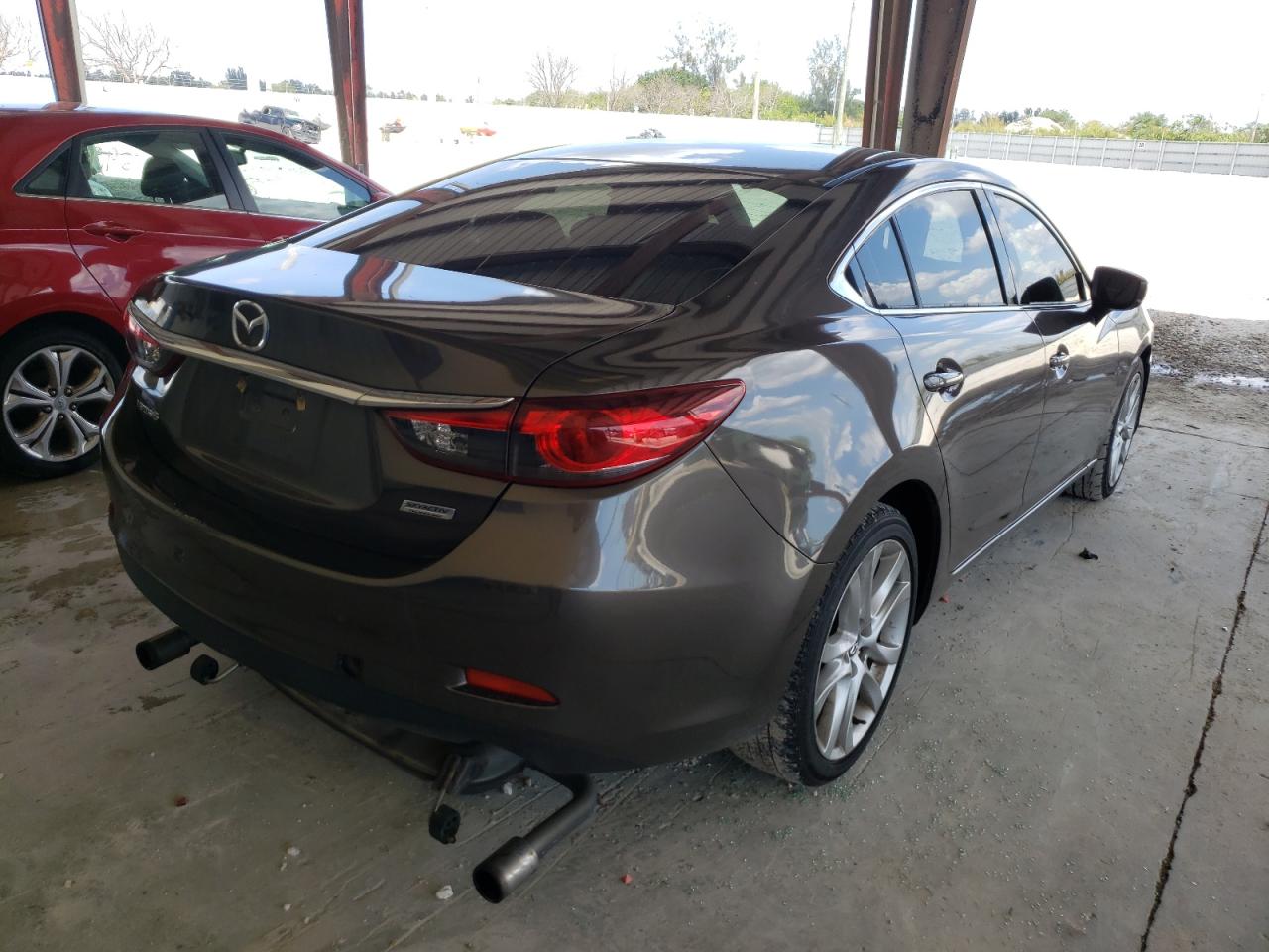 Photo 4 from auction – 2017 MAZDA 6 TOURING with VIN JM1GL1V52H1112935
