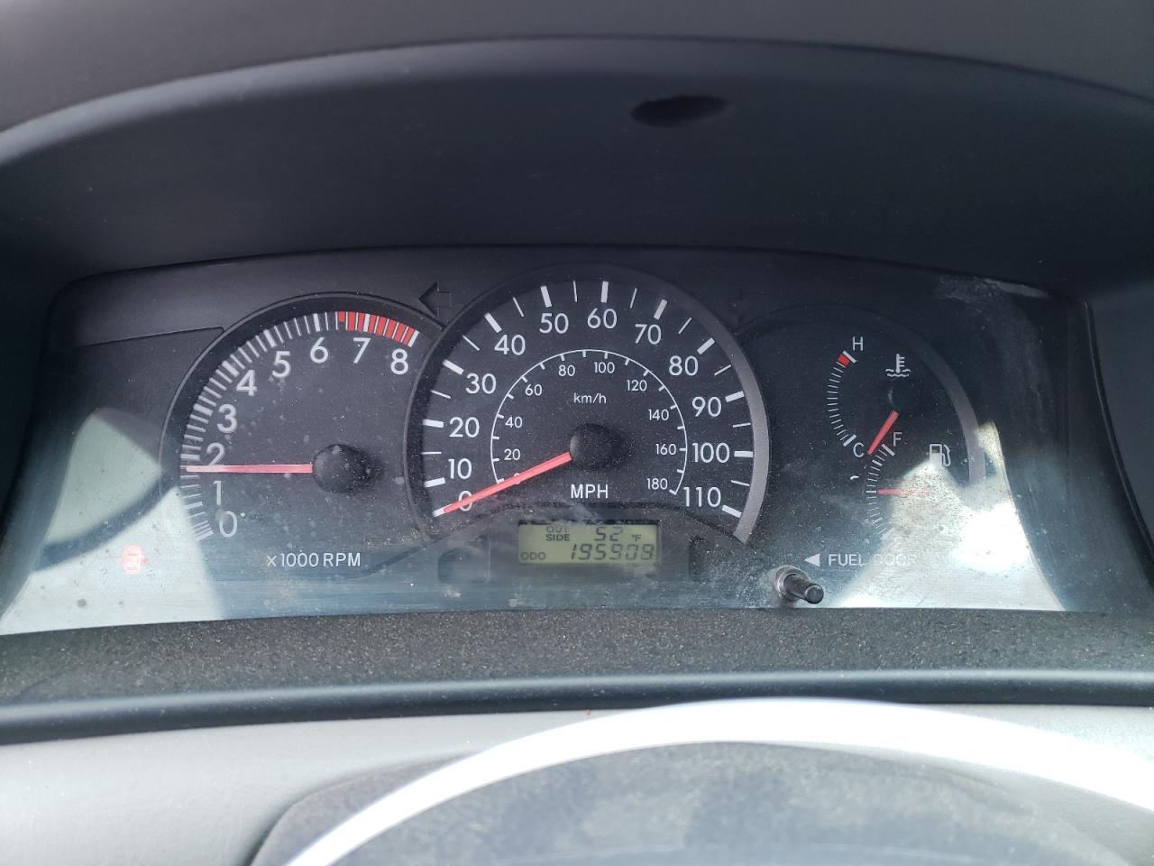 Photo 8 from auction – 2004 TOYOTA COROLLA CE with VIN 2T1BR32EX4C169558