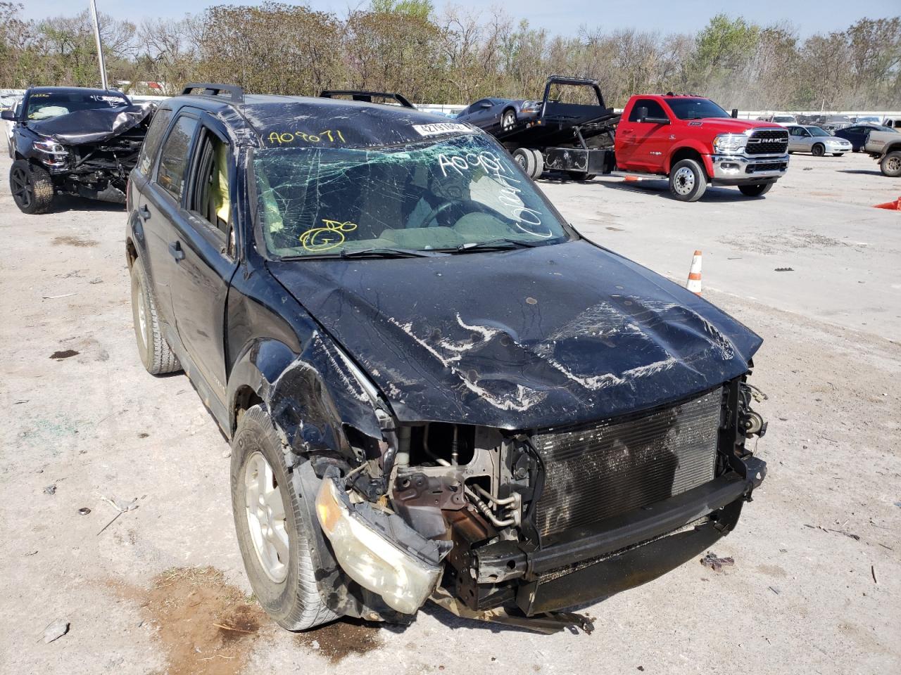 Photo 9 from auction – 2008 FORD ESCAPE XLT with VIN 1FMCU03Z18KA09071