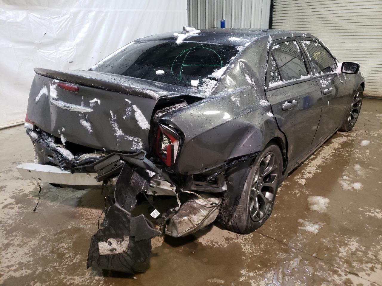 Photo 4 from auction – 2015 CHRYSLER 300 S with VIN 2C3CCABGXFH932137