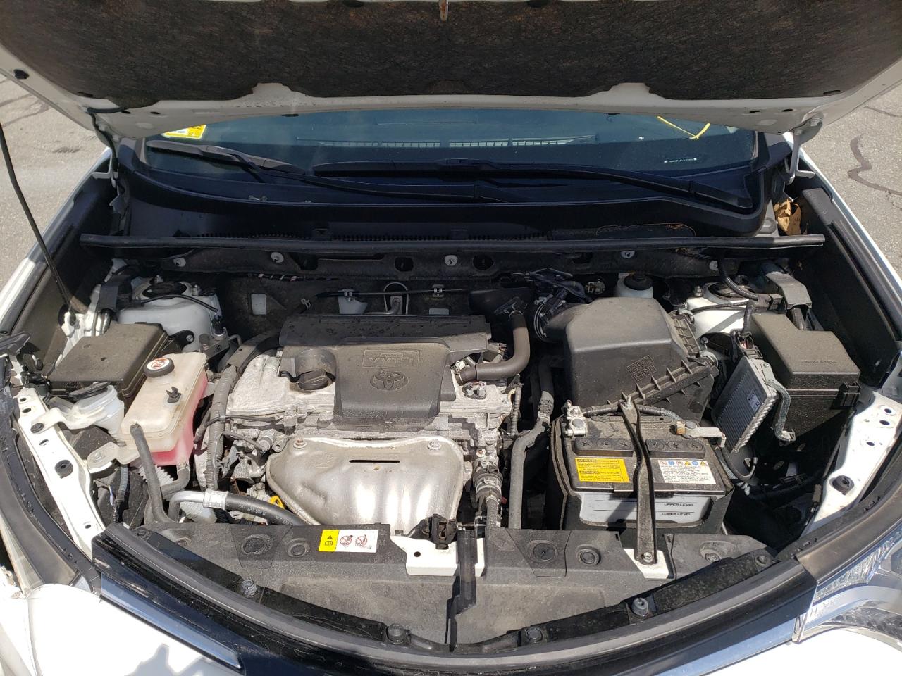 Photo 7 from auction – 2017 TOYOTA RAV4 LE with VIN JTMBFREV4HJ115092