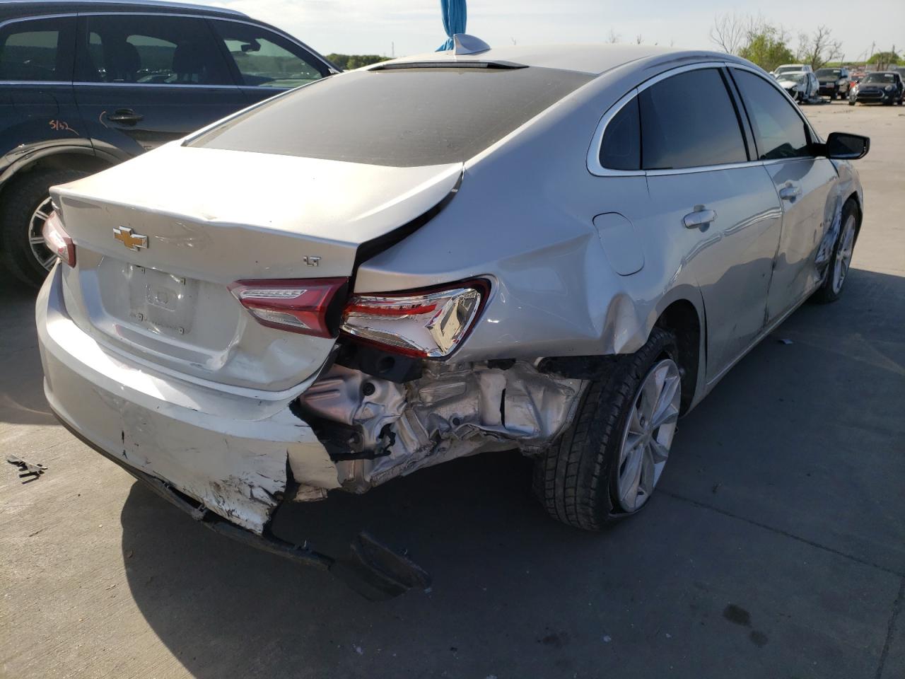 Photo 4 from auction – 2020 CHEVROLET MALIBU LT with VIN 1G1ZD5ST9LF094485