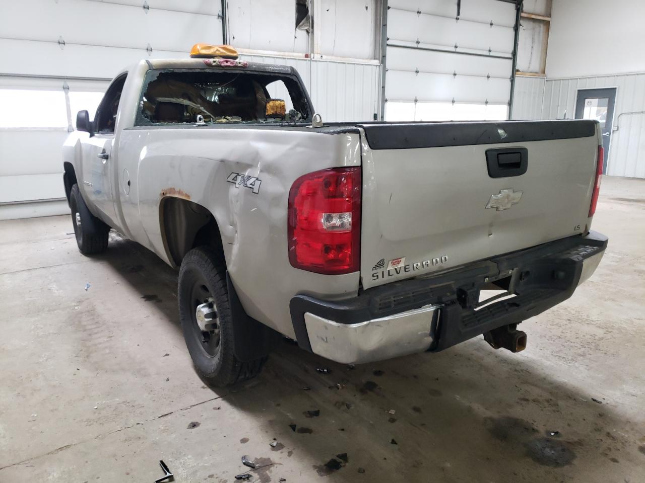 Photo 3 from auction – 2009 CHEVROLET SILVERADO with VIN 1GCHK44K59E102359