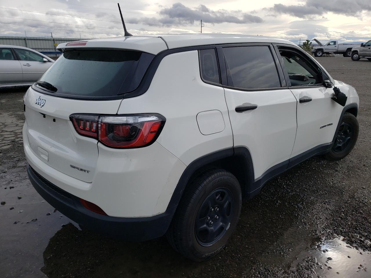 Photo 14 from auction – 2018 JEEP COMPASS SP with VIN 3C4NJCAB5JT147987