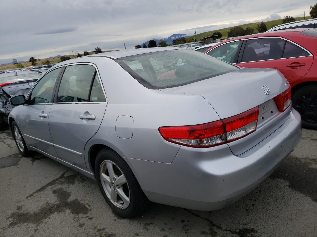 Photo 3 from auction – 2004 HONDA ACCORD EX with VIN JHMCM56784C020051