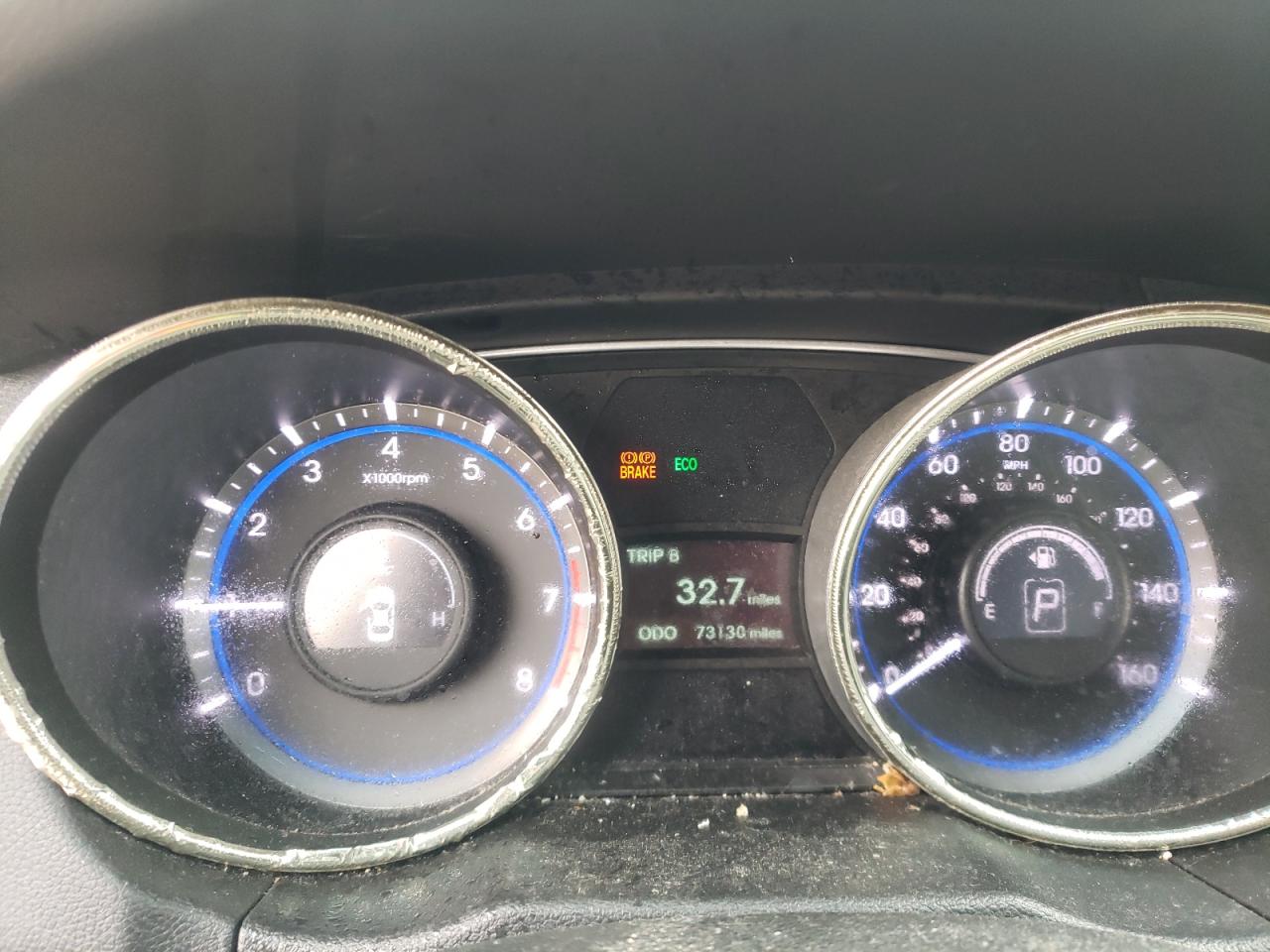 Photo 8 from auction – 2012 HYUNDAI SONATA with VIN 5NPEB4AC0CH480919