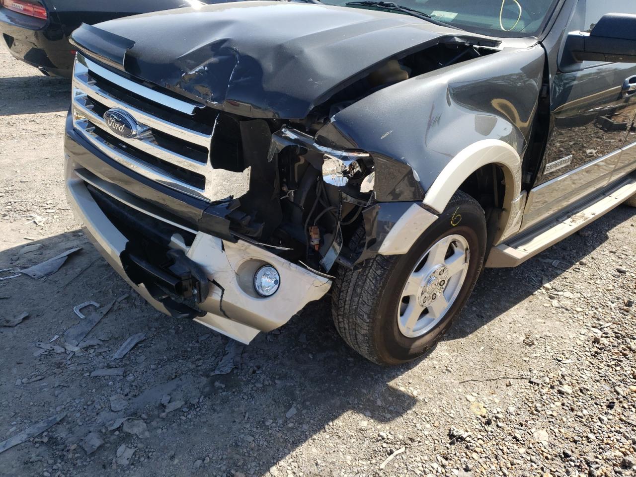 Photo 9 from auction – 2007 FORD EXPEDITION with VIN 1FMFU17507LA75288