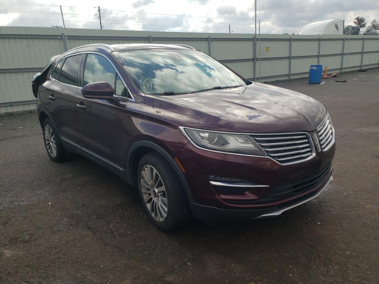 LINCOLN MKC RESERV 2017 with VIN 5LMCJ3D98HUL00774 - Photo from auction