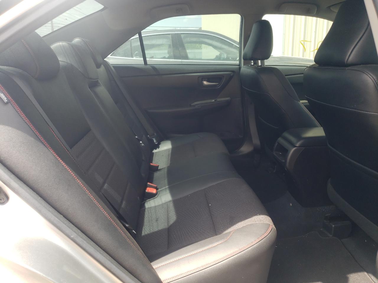 Photo 6 from auction – 2017 TOYOTA CAMRY LE with VIN 4T1BF1FK6HU302026