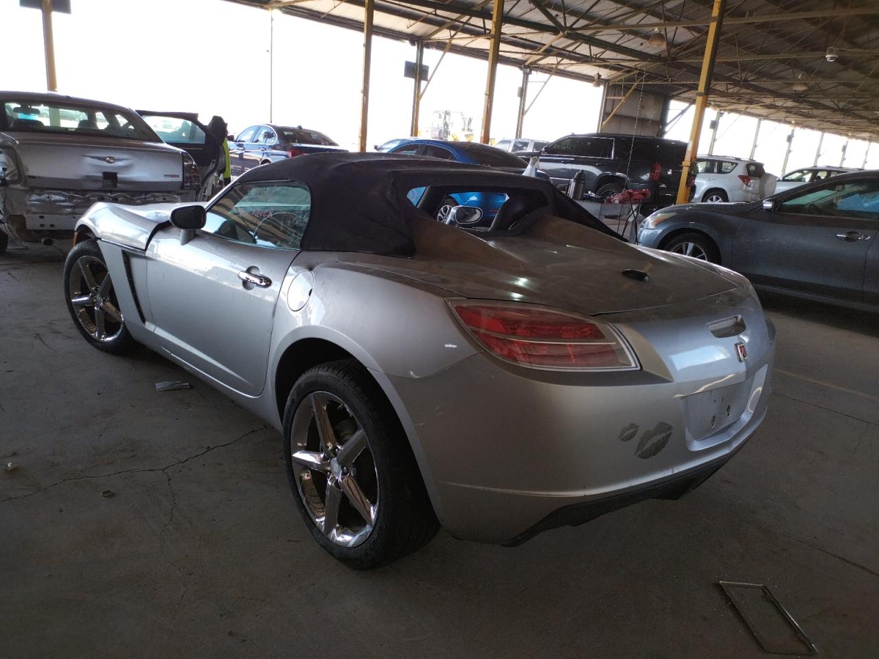 Photo 3 from auction – 2007 SATURN SKY with VIN 1G8MB35B67Y102643