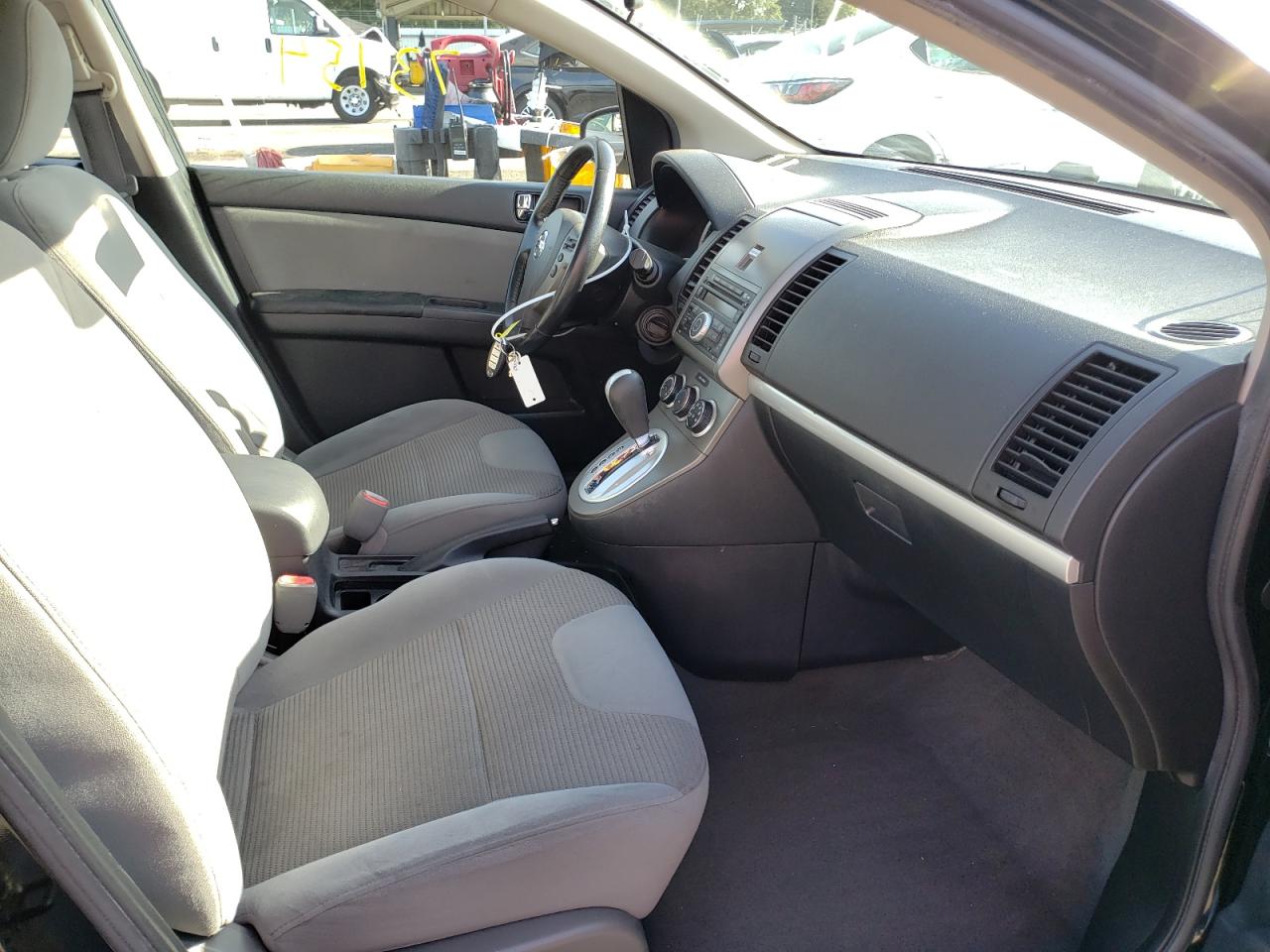 Photo 5 from auction – 2011 NISSAN SENTRA 2.0 with VIN 3N1AB6AP9BL625583