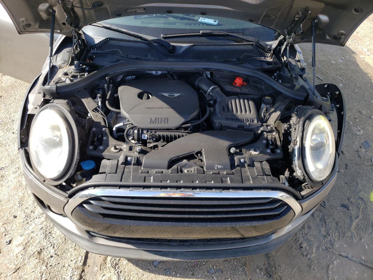 Photo 7 from auction – 2016 MINI COOPER CLU with VIN WMWLN5C57G2E31100
