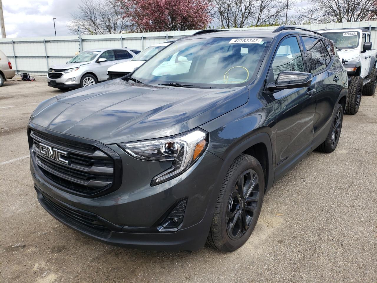 Photo 2 from auction – 2021 GMC TERRAIN SL with VIN 3GKALVEV9ML319505