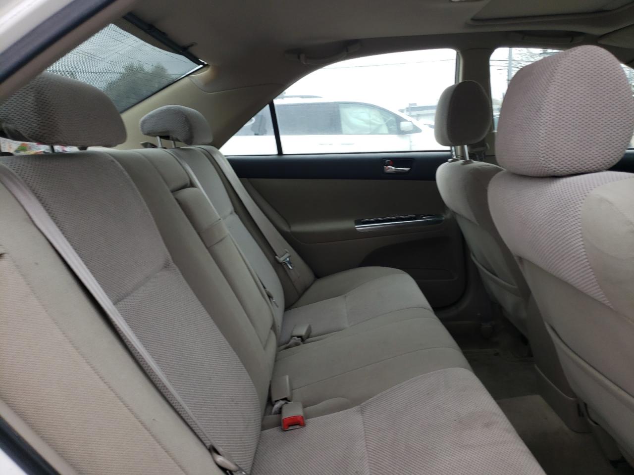 Photo 6 from auction – 2003 TOYOTA CAMRY LE with VIN JTDBF32K730098746