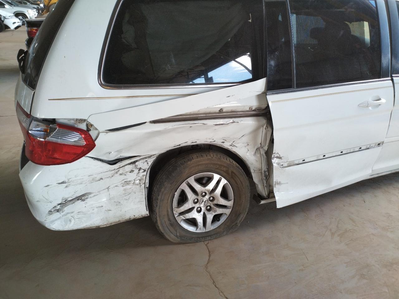 Photo 9 from auction – 2005 HONDA ODYSSEY EX with VIN 5FNRL38465B403187