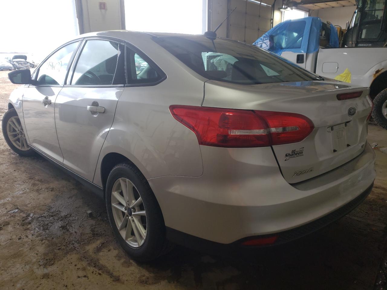 Photo 3 from auction – 2015 FORD FOCUS SE with VIN 1FADP3F24FL276881