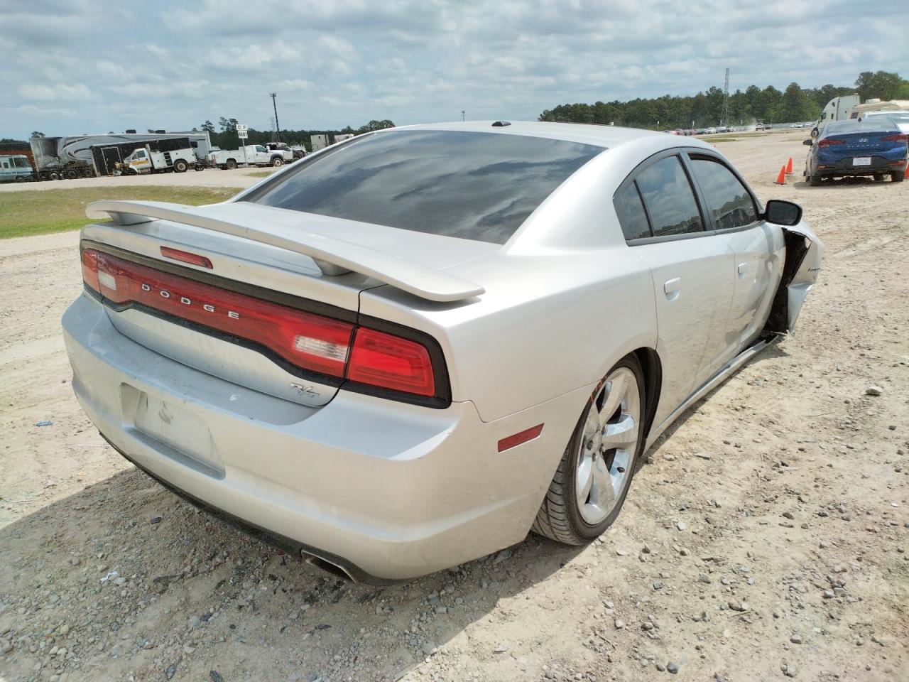 Photo 4 from auction – 2012 DODGE CHARGER R/ with VIN 2C3CDXCT6CH228542