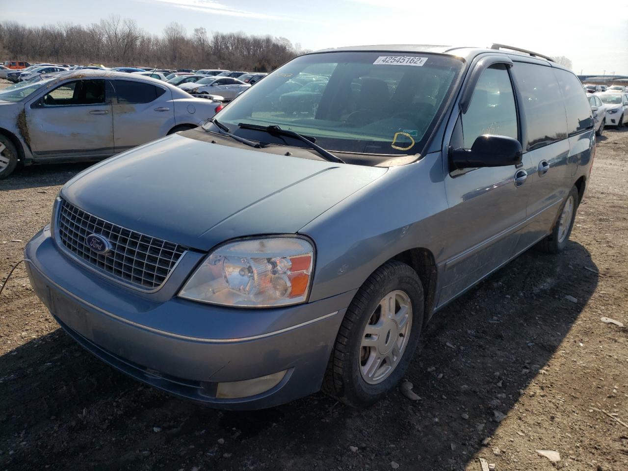 Photo 2 from auction – 2004 FORD FREESTAR S with VIN 2FMZA522X4BA94257