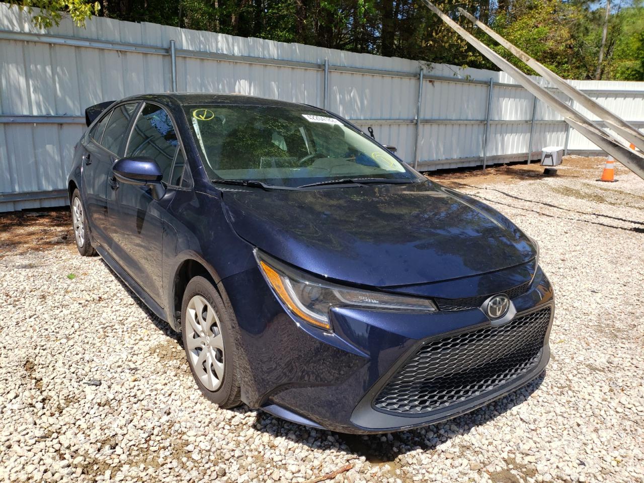 TOYOTA COROLLA LE 2020 with VIN 5YFEPRAE4LP048398 - Photo from auction