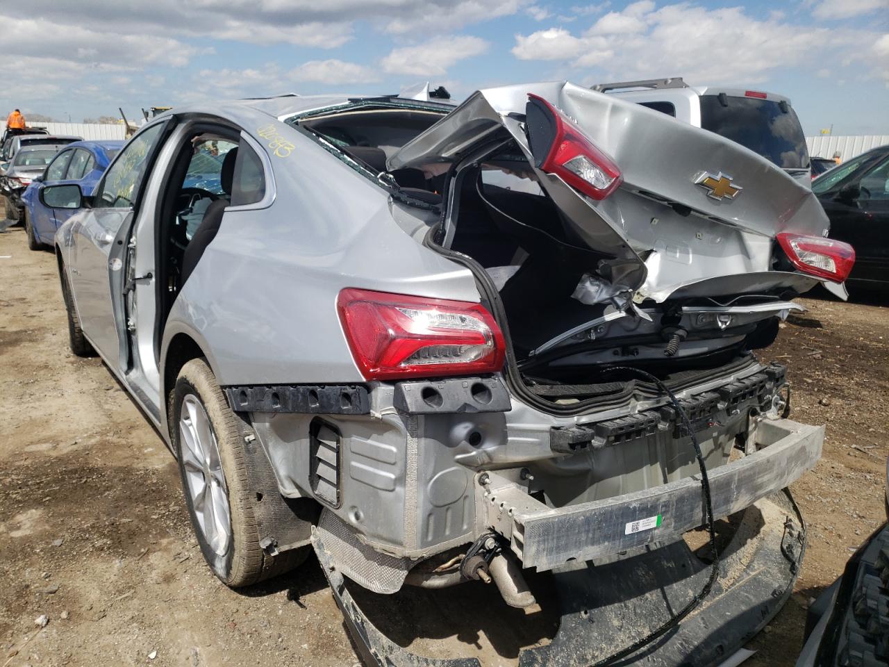 Photo 3 from auction – 2021 CHEVROLET MALIBU LT with VIN 1G1ZD5ST0MF037481