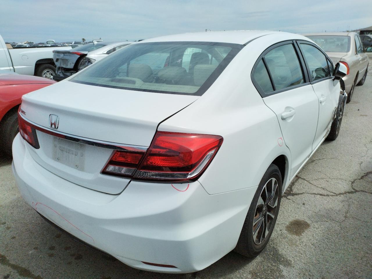 Photo 4 from auction – 2013 HONDA CIVIC EX with VIN 19XFB2F81DE235310