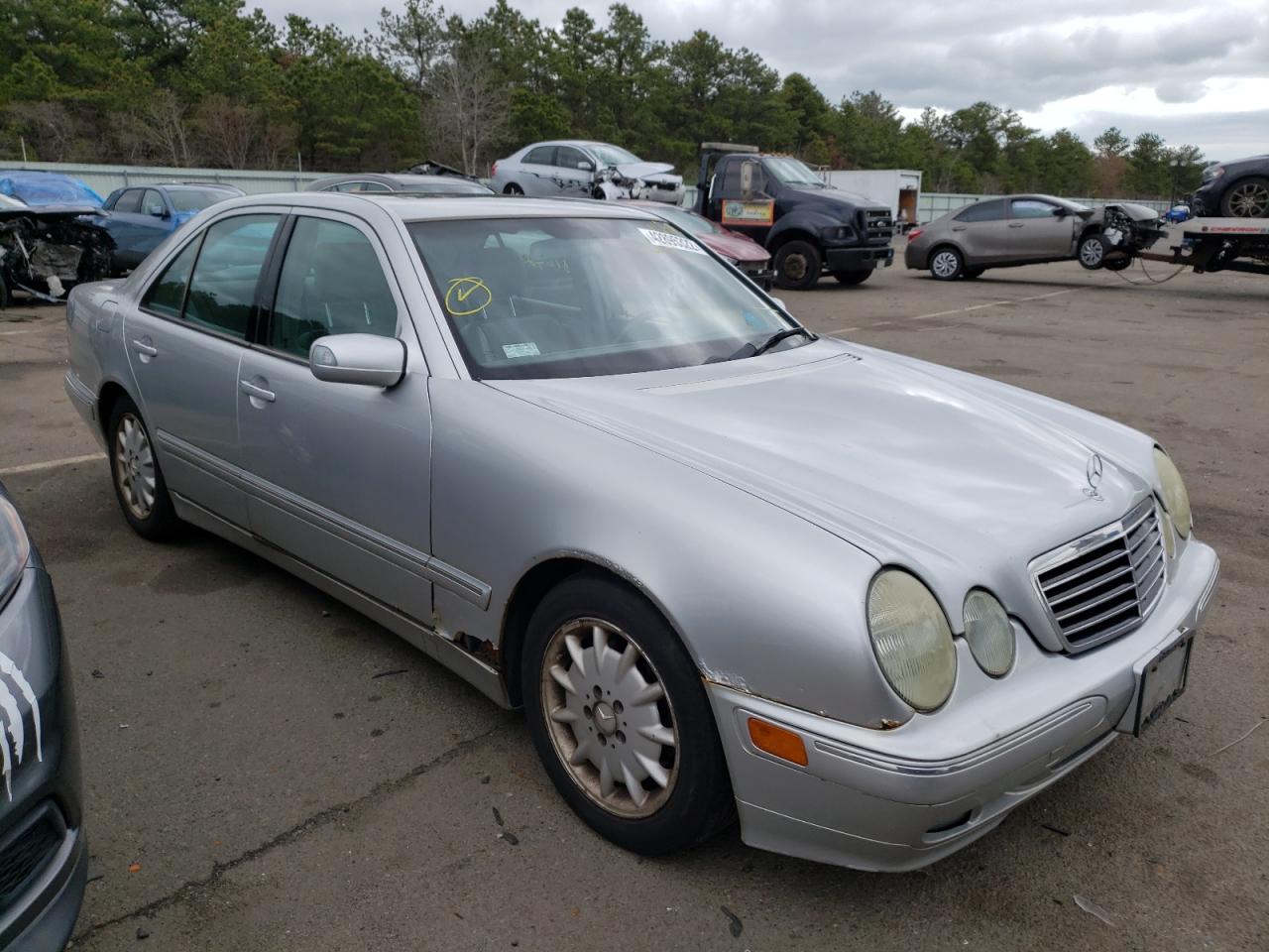 MERCEDES-BENZ E 320 2001 with VIN WDBJF65J21B345381 - Photo from auction
