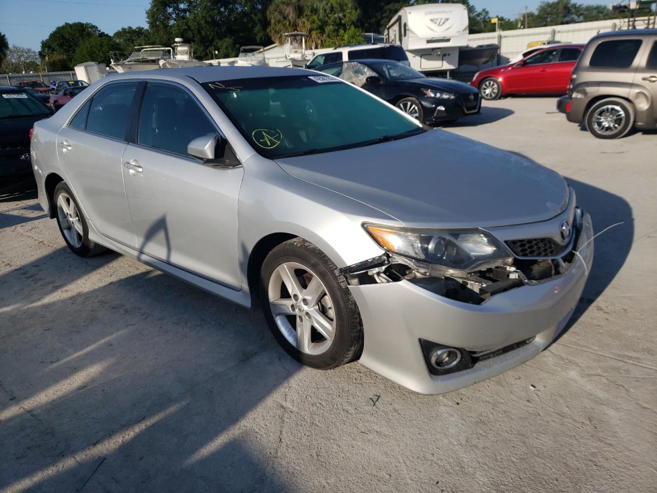 TOYOTA CAMRY L 2013 with VIN 4T1BF1FK7DU237178 - Photo from auction