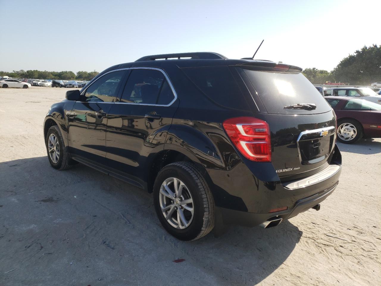 Photo 3 from auction – 2017 CHEVROLET EQUINOX LT with VIN 2GNFLFE34H6297968